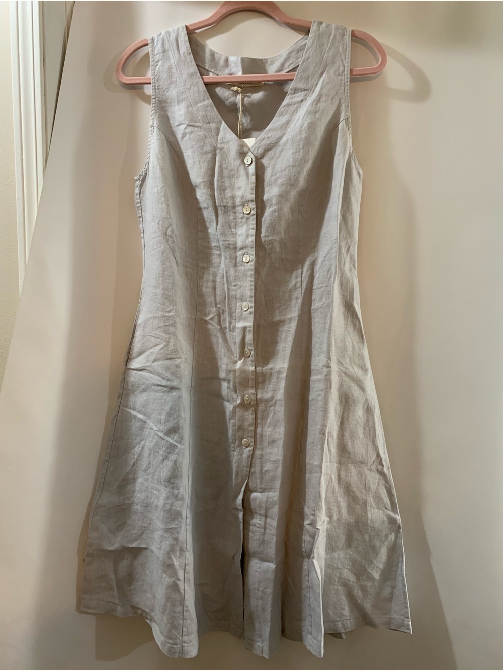 Sleeveless Button-Front Mini Dress in Light Gray